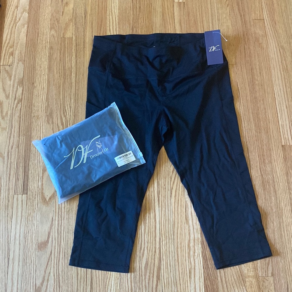 Dragon Fit High Rise Yoga Pants in Black